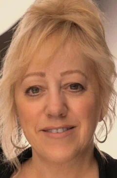 Лиза Осмонд